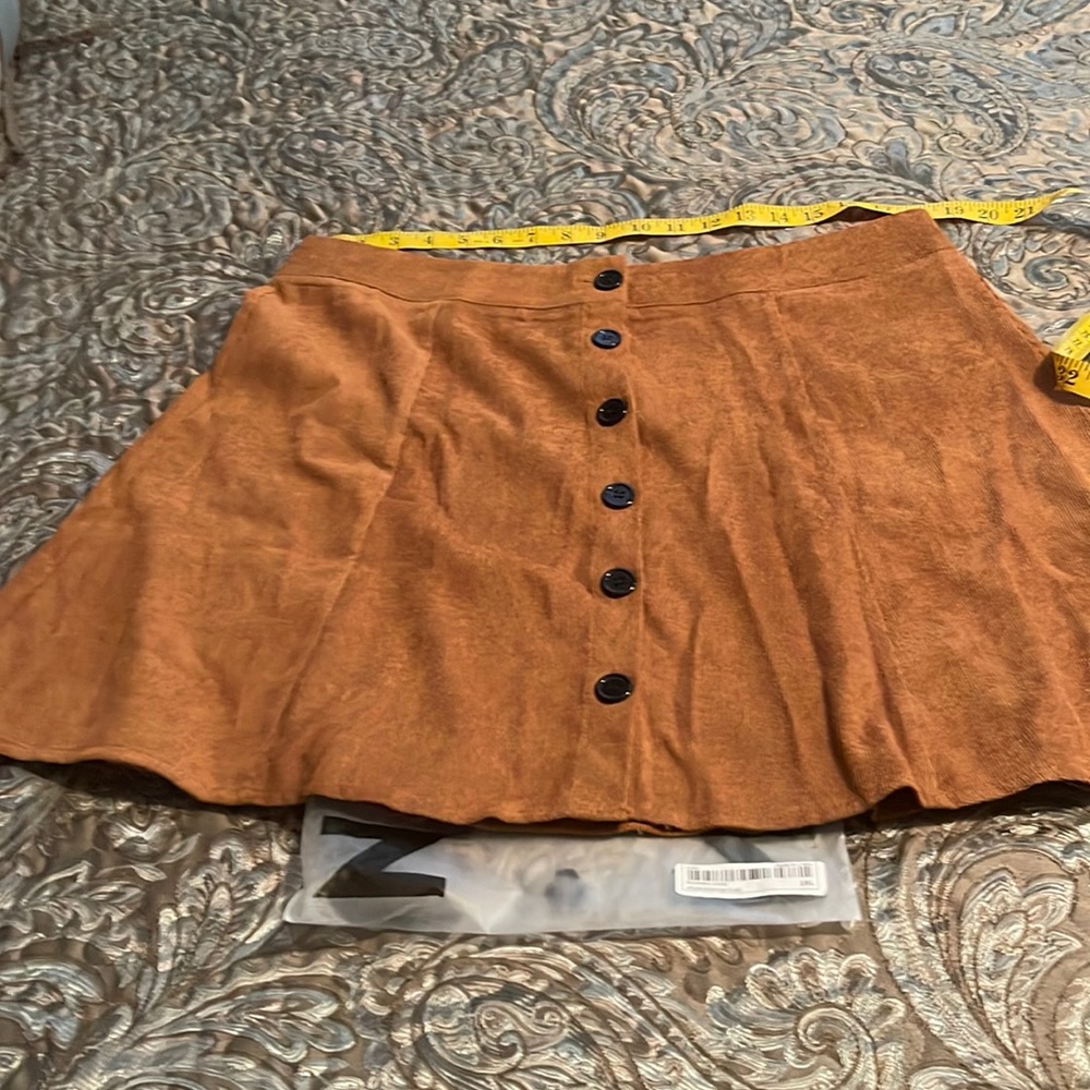 SHEIN lightweight corduroy skirt 1X new never worn see pics for measurements